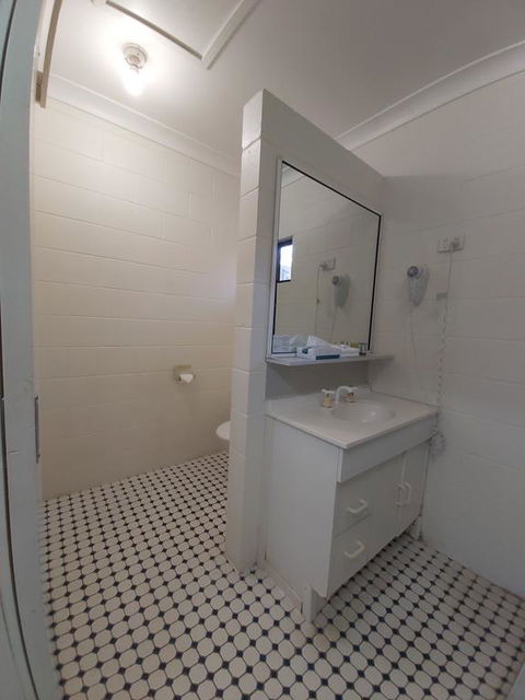 Motel Ingham - Accommodation Search 3