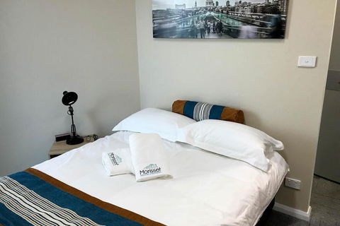 Motel Rooms At Morisset Serviced Apartments - Accommodation Search 1