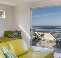 Moyan - Standing tall at the edge of the Indian Ocean - Accommodation Search