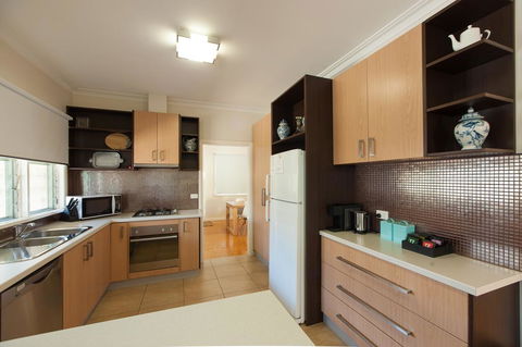 Murray House - Accommodation Search 3