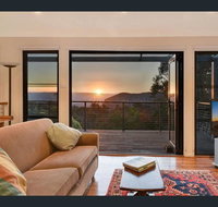 Narrow Neck Views - Accommodation Search