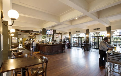 Captain Stirling Hotel - Accommodation Search 16