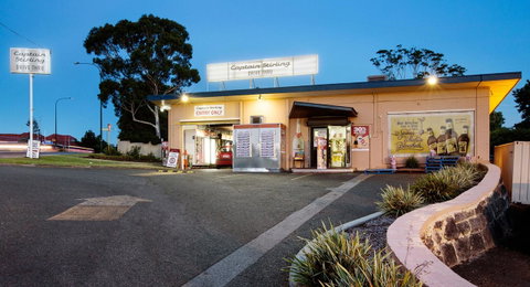 Captain Stirling Hotel - Accommodation Search 24