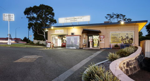 Captain Stirling Hotel - Accommodation Search 18