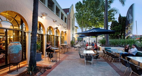 Captain Stirling Hotel - Accommodation Search 23