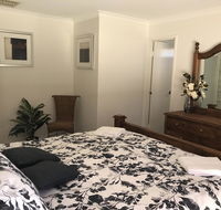 Blue Lake Family Retreat - Accommodation Search