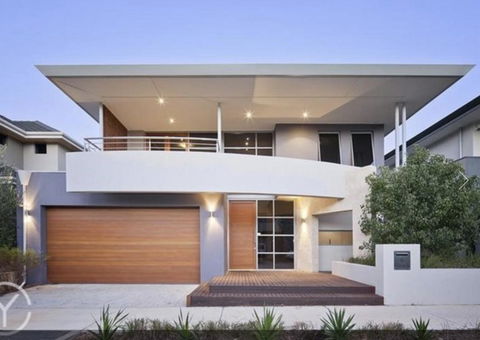 Adele's Luxury South Beach Apartment With King Bed - Accommodation Search 0
