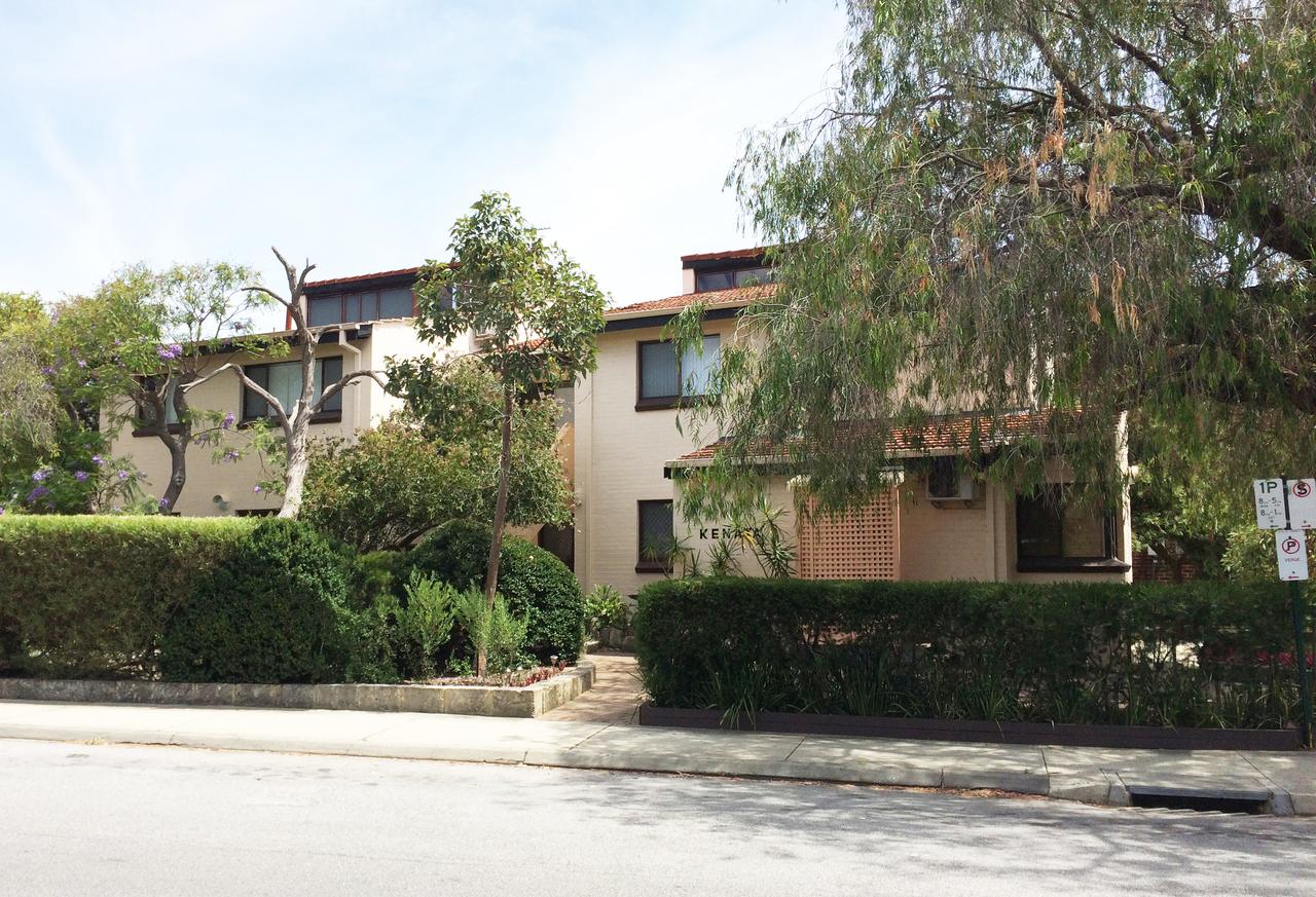 Crawley WA Accommodation Search