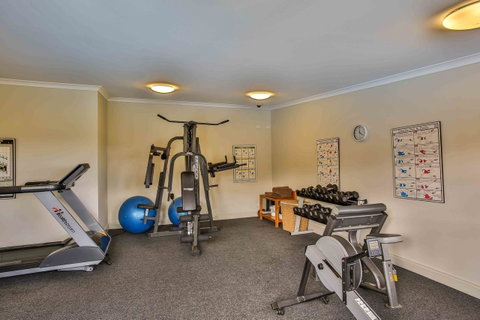 Moonlight Bay Suites - Accommodation Search 15