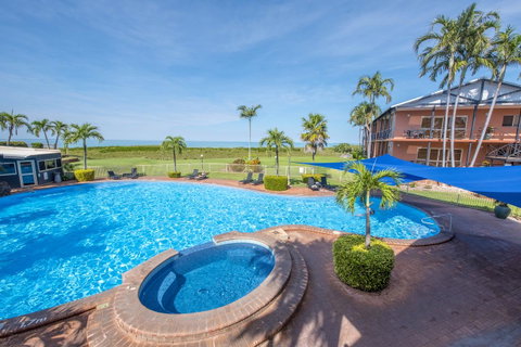 Moonlight Bay Suites - Accommodation Search 0