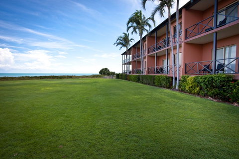 Moonlight Bay Suites - Accommodation Search 12