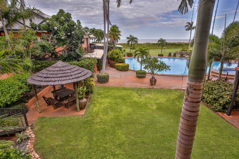 Moonlight Bay Suites - Accommodation Search 13