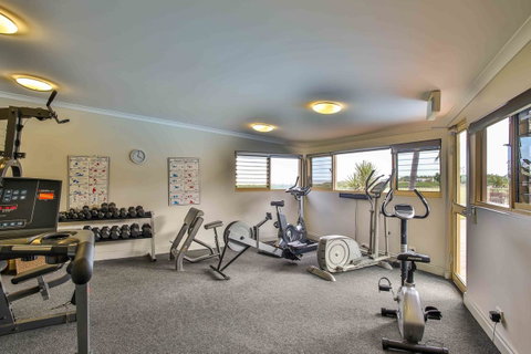 Moonlight Bay Suites - Accommodation Search 16