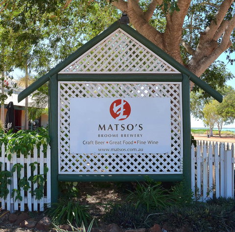 Moonlight Bay Suites - Accommodation Search 18