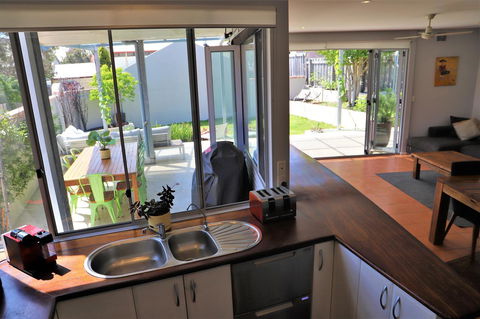 Fremantle Heritage Home For You To Enjoy! - Accommodation Search 7