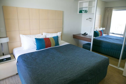 Nesuto Geraldton - Accommodation Search 8