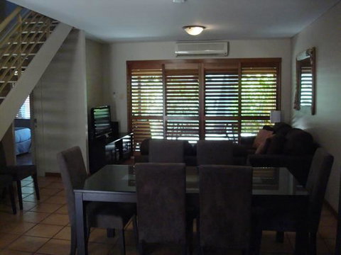 Presidential Bungalow - Accommodation Search 7
