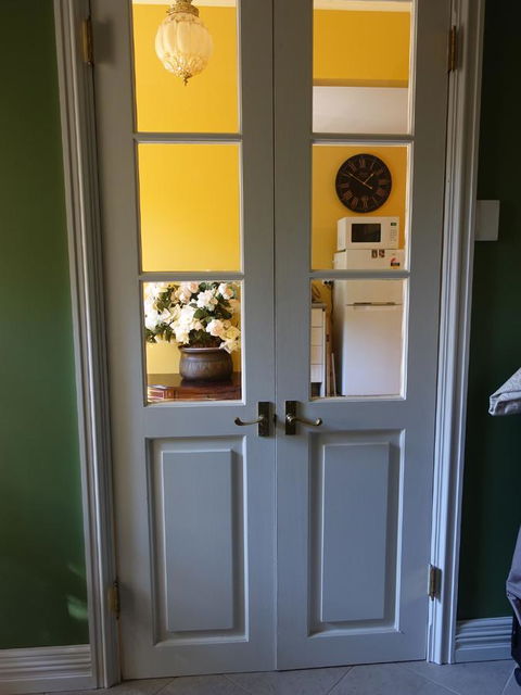 The Blacksmiths Cottage - Accommodation Search 18