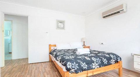The Bluff Point - Accommodation Search 6