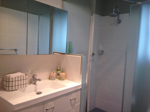 â˜… Stylish Family Home! â˜… - Accommodation Search 21