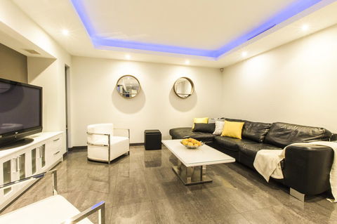 Ambar Villa Between City And Freo - Accommodation Search 5