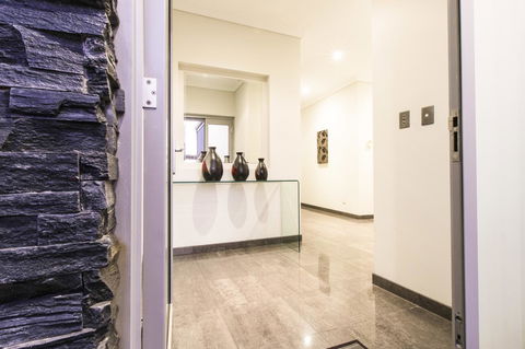 Ambar Villa Between City And Freo - Accommodation Search 22