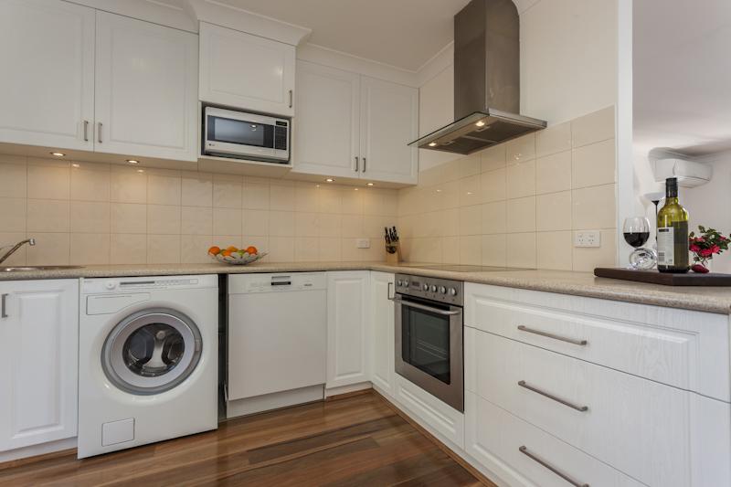 Willagee WA Accommodation Search
