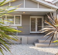 Leisurely Manor - Accommodation Search
