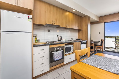 508 Stupendous Sunsets & Views Pool Gym Parking - Accommodation Search 19