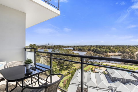 508 Stupendous Sunsets & Views Pool Gym Parking - Accommodation Search 25