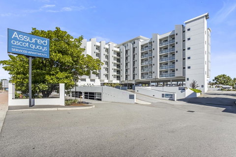 508 Stupendous Sunsets & Views Pool Gym Parking - Accommodation Search 37