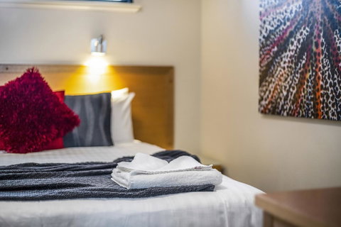 508 Stupendous Sunsets & Views Pool Gym Parking - Accommodation Search 1