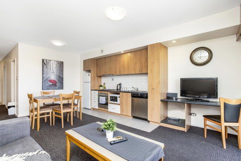 508 Stupendous Sunsets & Views Pool Gym Parking - Accommodation Search 6