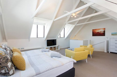 Monument Hill Townhouse - Fremantle - Accommodation Search 3
