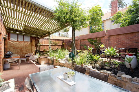 Monument Hill Townhouse - Fremantle - Accommodation Search 22