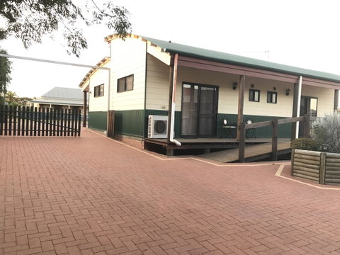 Sabai Accommodation - Accommodation Search 10