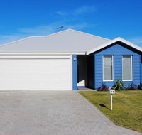 The beach house - Accommodation Search