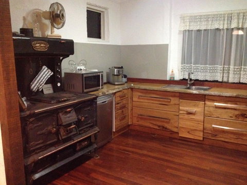 Nannup Bush Retreat - Accommodation Search 33