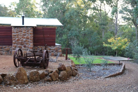 Nannup Bush Retreat - Accommodation Search 25
