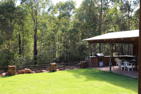 Nannup Bush Retreat - Accommodation Search 19