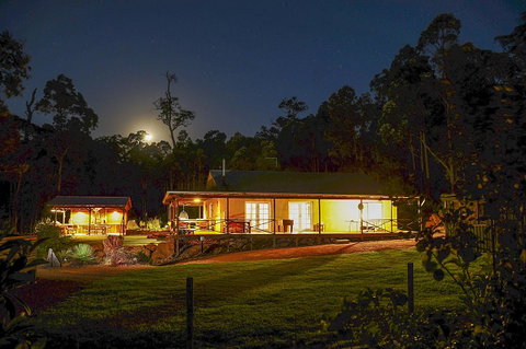 Nannup Bush Retreat - Accommodation Search 8