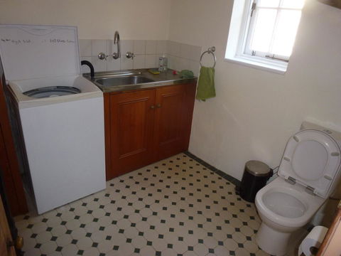 The Russell House - Accommodation Search 15