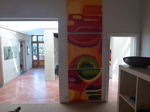 The Russell House - Accommodation Search 5