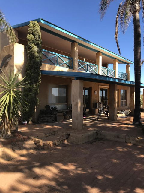 Surf Views - Accommodation Search 4