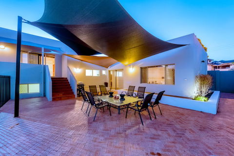 Perth Luxury Accommodation - Accommodation Search 5
