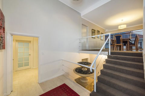 Perth Luxury Accommodation - Accommodation Search 31