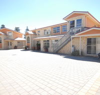 Yot Spot Apartments - Accommodation Search