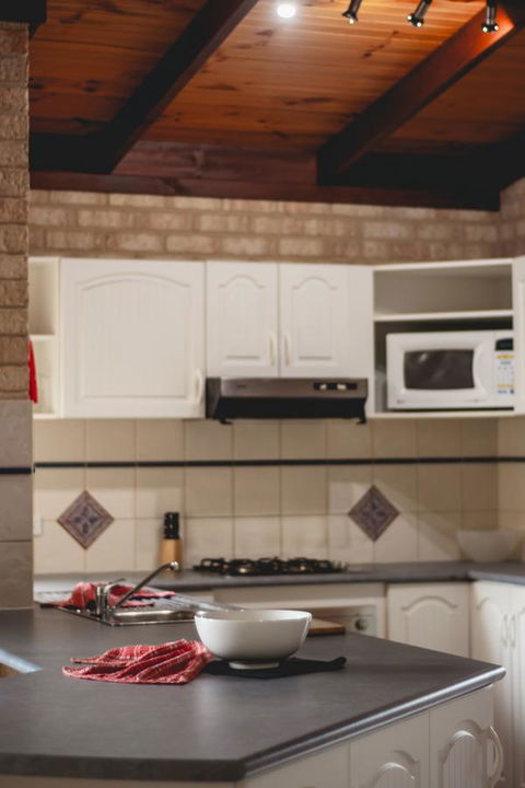 Esperance Foreshore Apartments - Accommodation Search 44