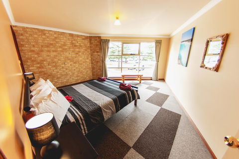 Esperance Foreshore Apartments - Accommodation Search 12