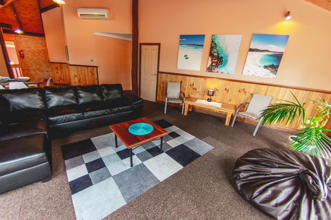 Esperance Foreshore Apartments - Accommodation Search 21